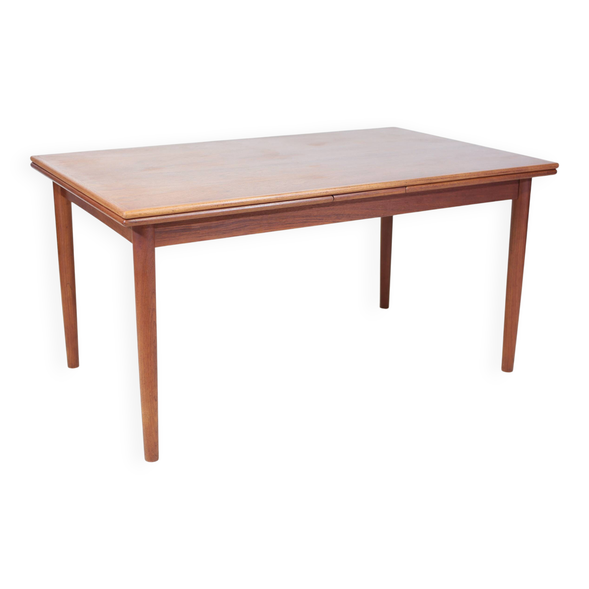 Danish dining table in teak.