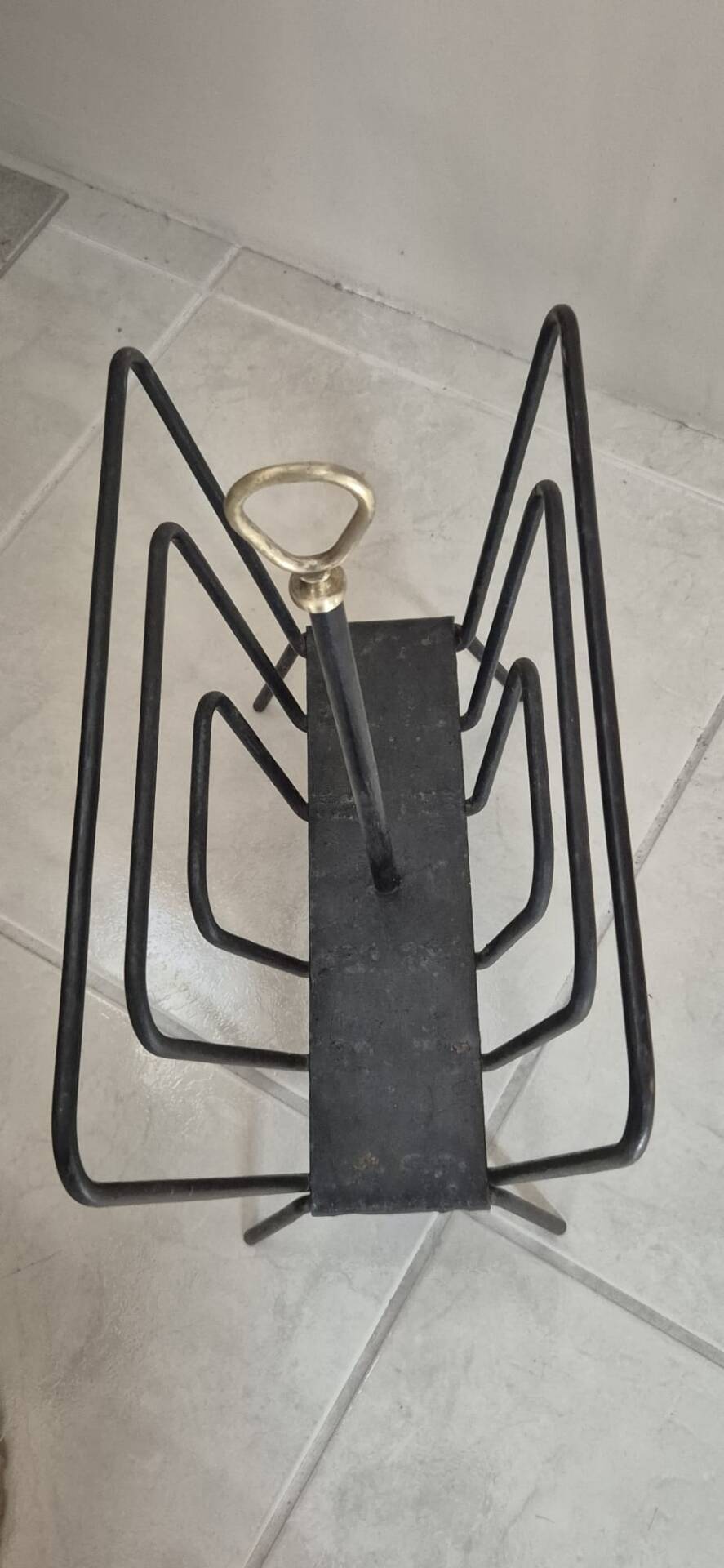 Porte revues métal 1950