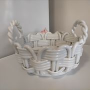 Plat en céramique tressée
