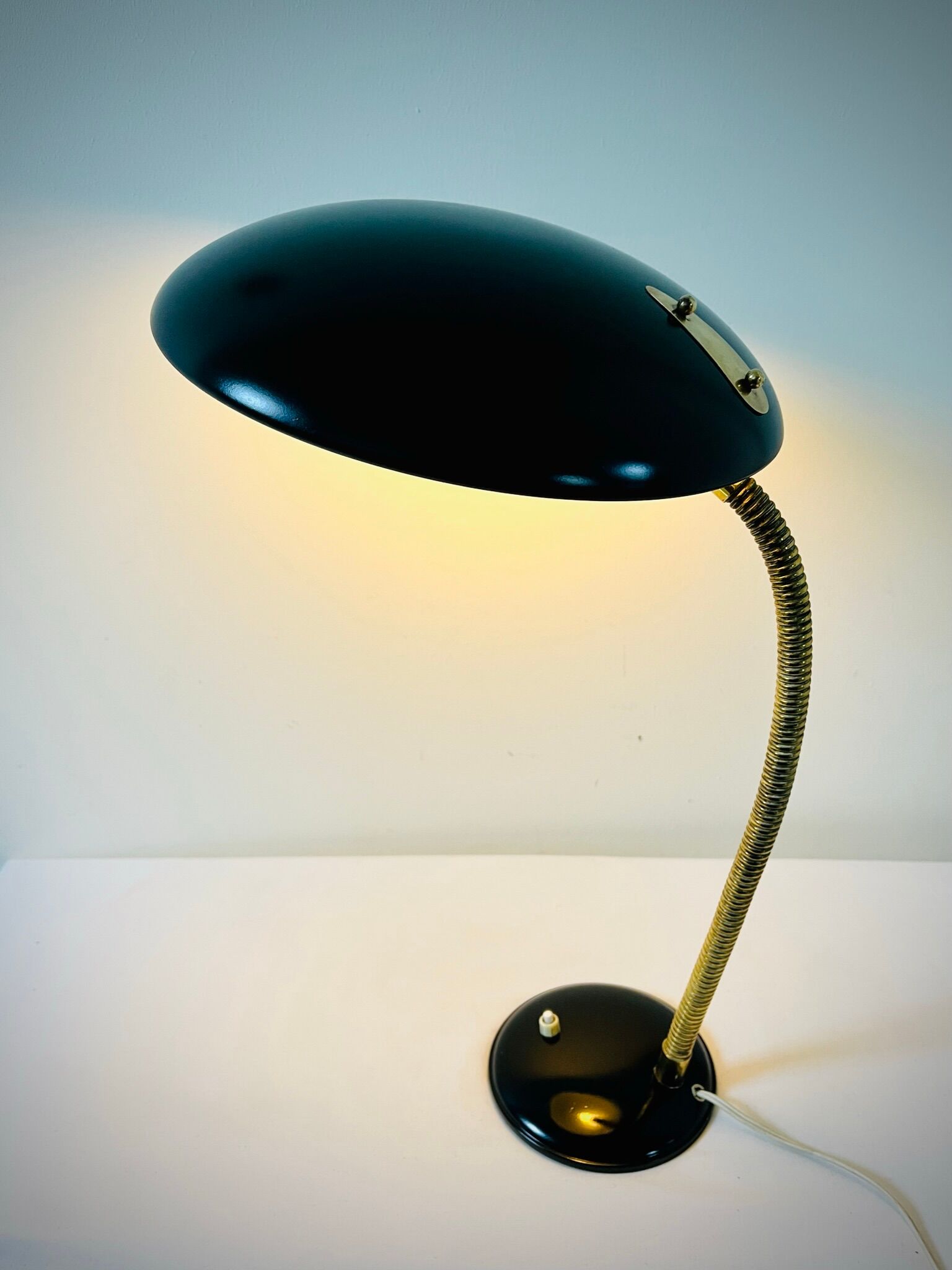 Philips - Louis Kalff - Ufo desk lamp