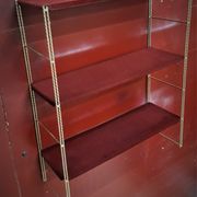 String metal shelf