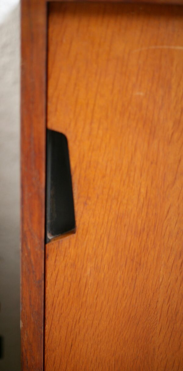 Bahut 102 de Janine Abraham, édition meubles TV, France, 1953