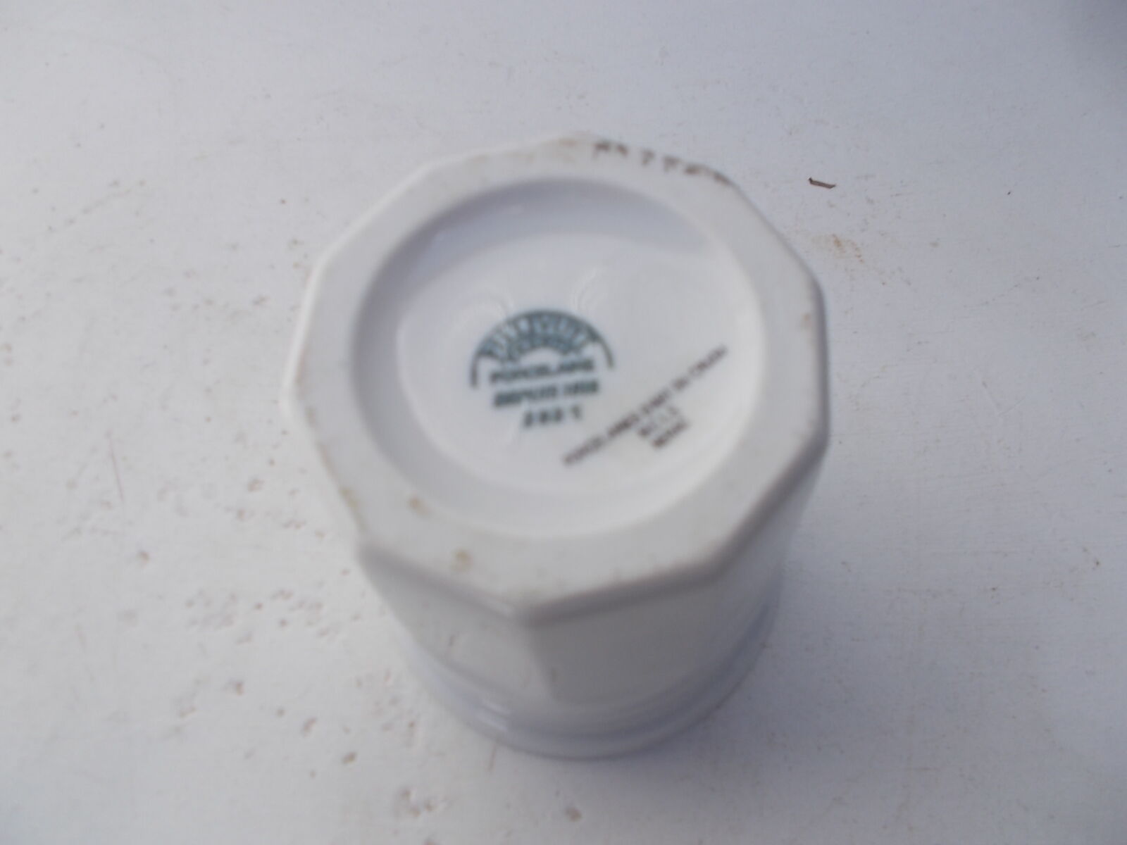 vintage jam jar Villivuyt