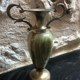 Jadeite vase/amphora