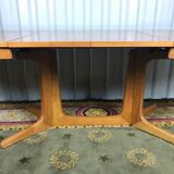 Baumann Oval Dining Table - 2 extensions