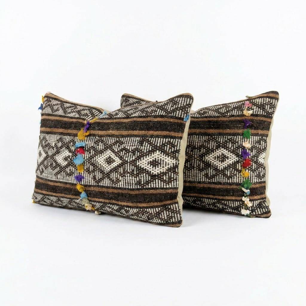 Set of 2 vintage kilim cushion covers 41x61 cm