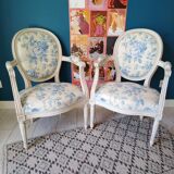 Pair of convertible armchairs