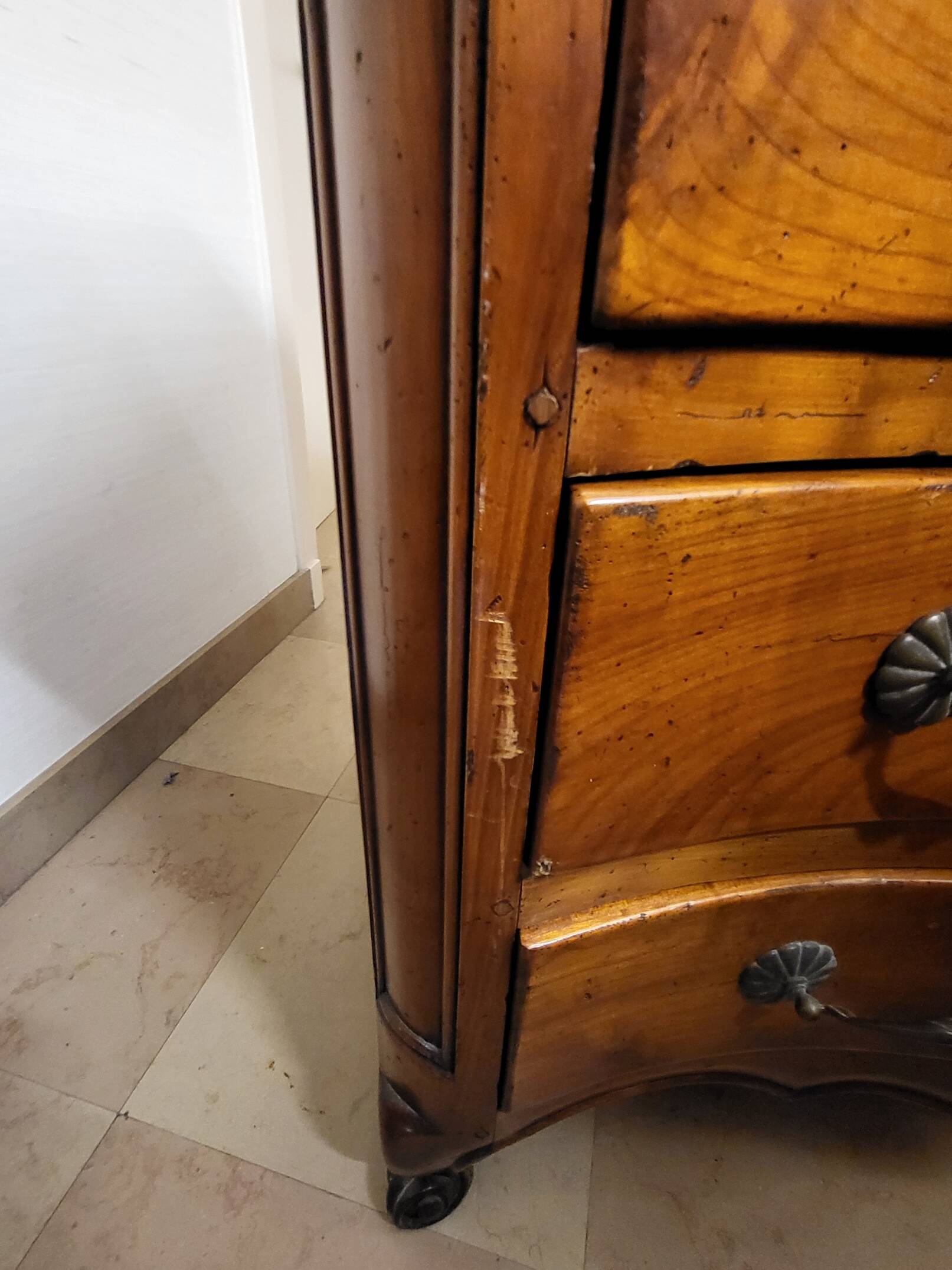 Louis XV style crossbow commode in solid walnut