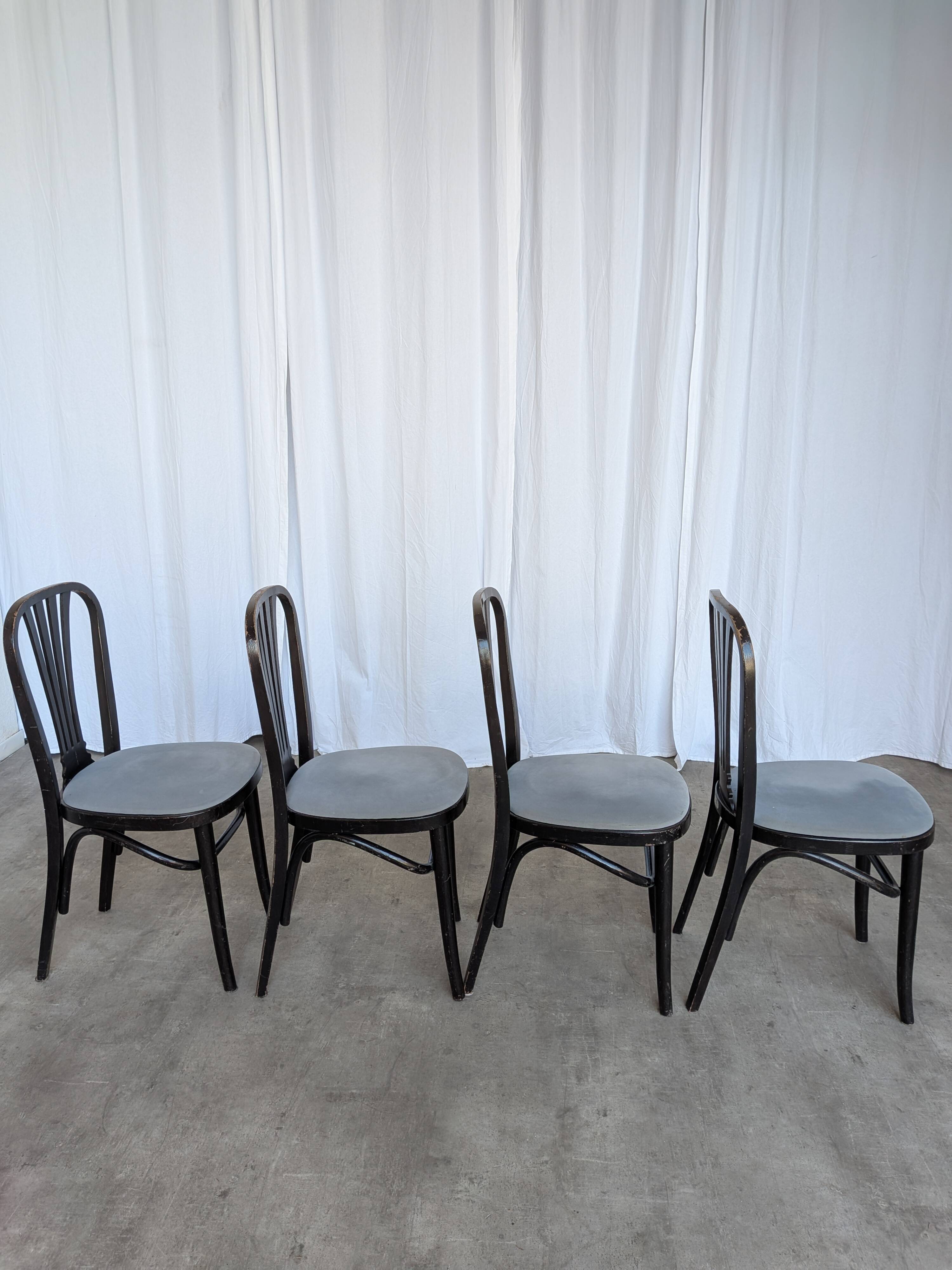 Chaises de salle à manger STOL Kamnik vintage : ensemble de 4 des années 1970, style moderne du milieu du siècle.