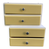 Set of wall shelves