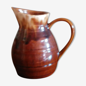 Sandstone milk pitcher