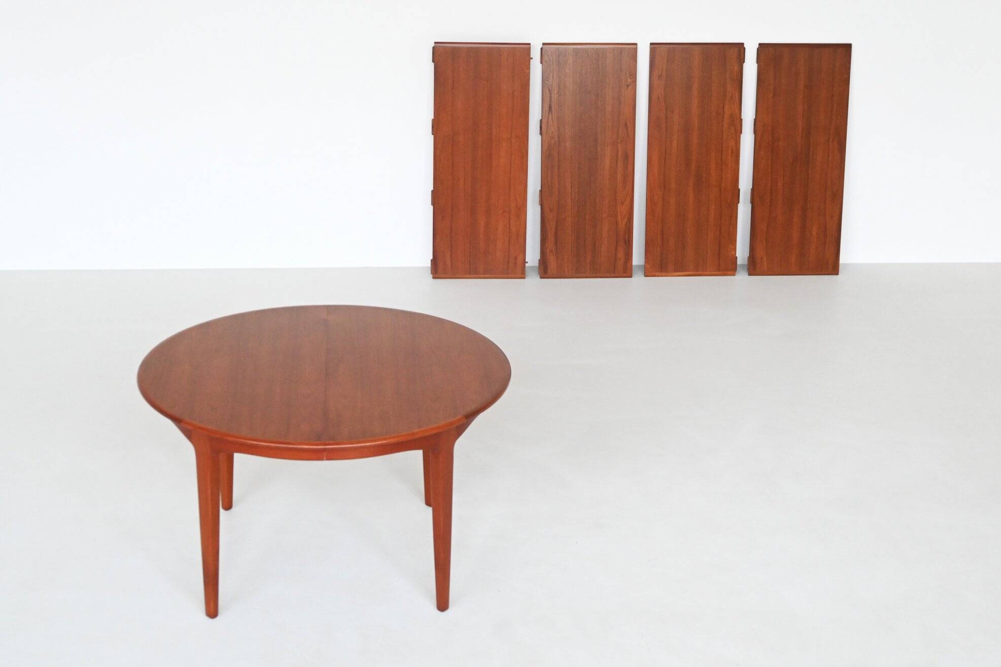 Henning Kjaernulf model 62 dining table teak Soro Stolefabrik Denmark 1958