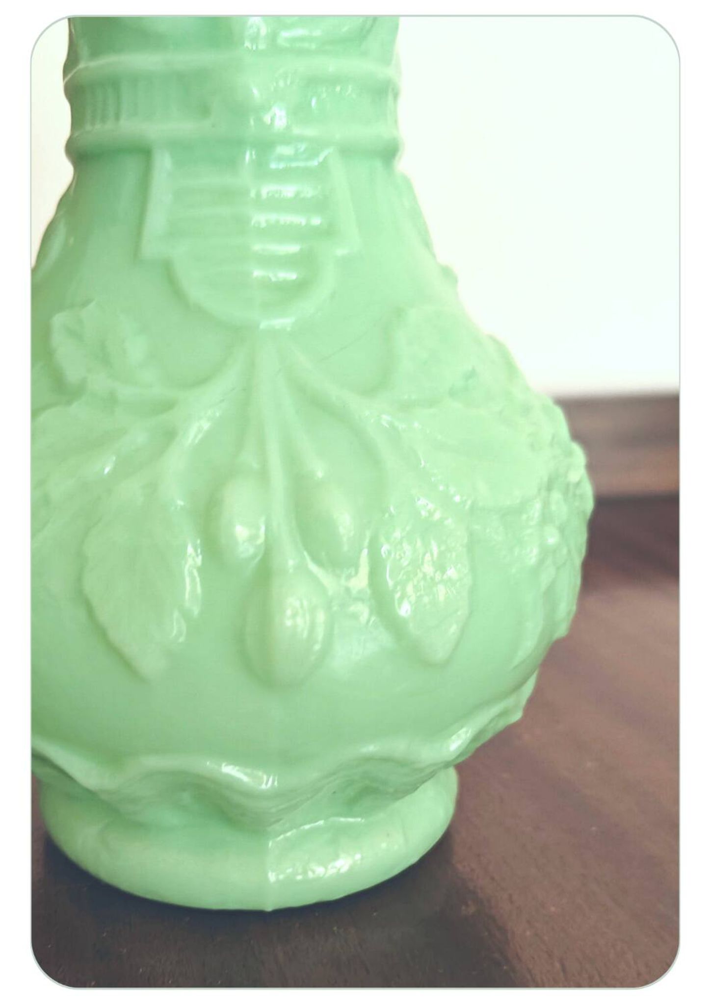 Vase en verre opalin Art Nouveau Portieux Vallerysthal