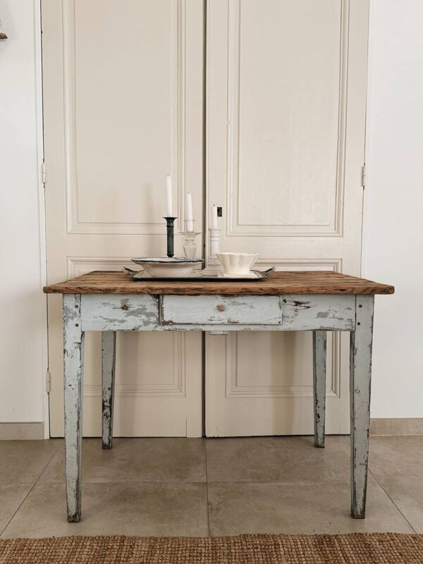 Table patinée