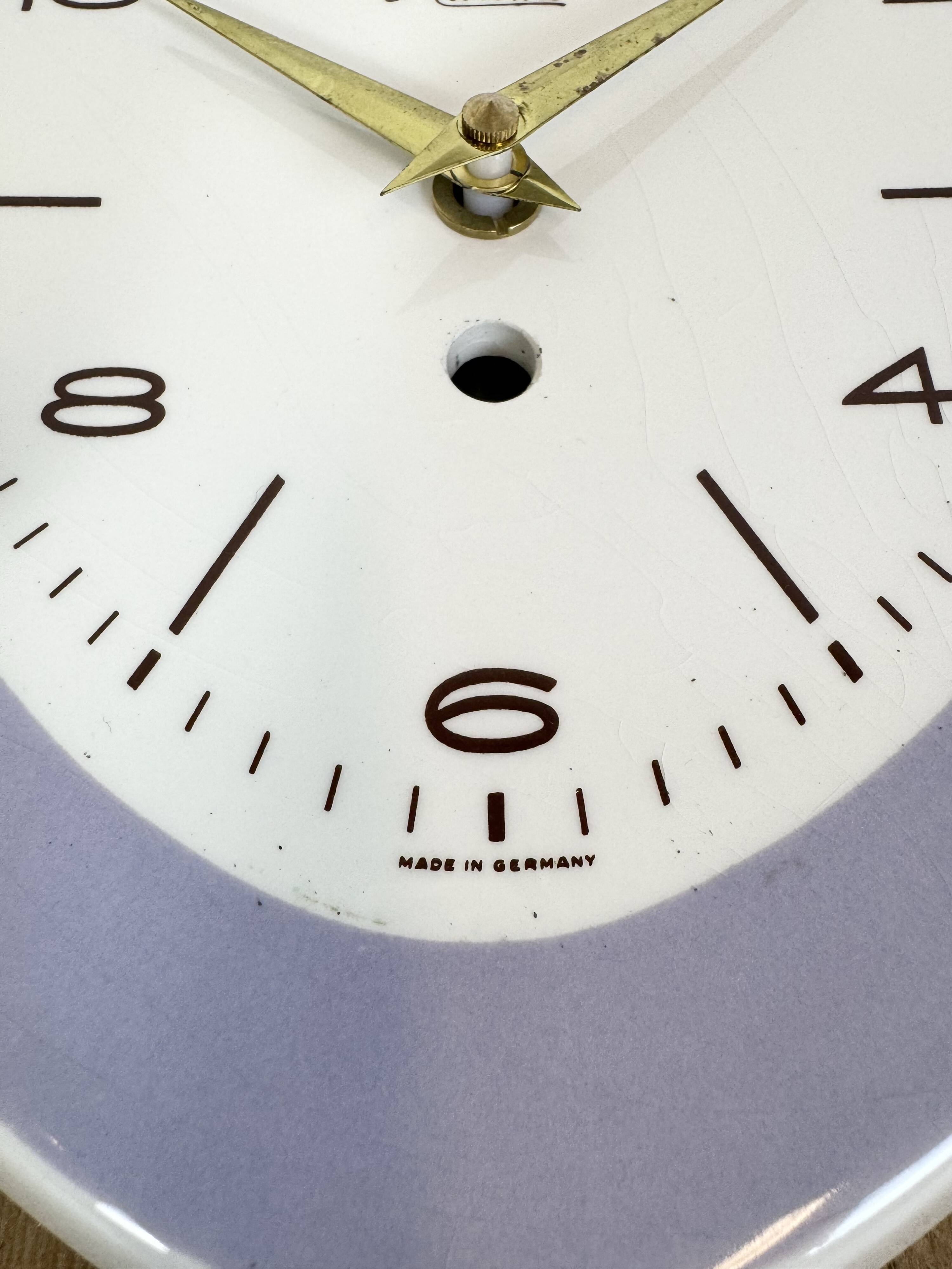 Horloge De Table En Porcelaine Lladró - Motifs Floraux Brillants, Fait Main En Espagne