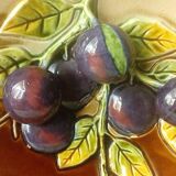 Ceramic plate barbotine trome eye plum late 19th