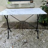Bistro table in cast iron and white marble 1900
