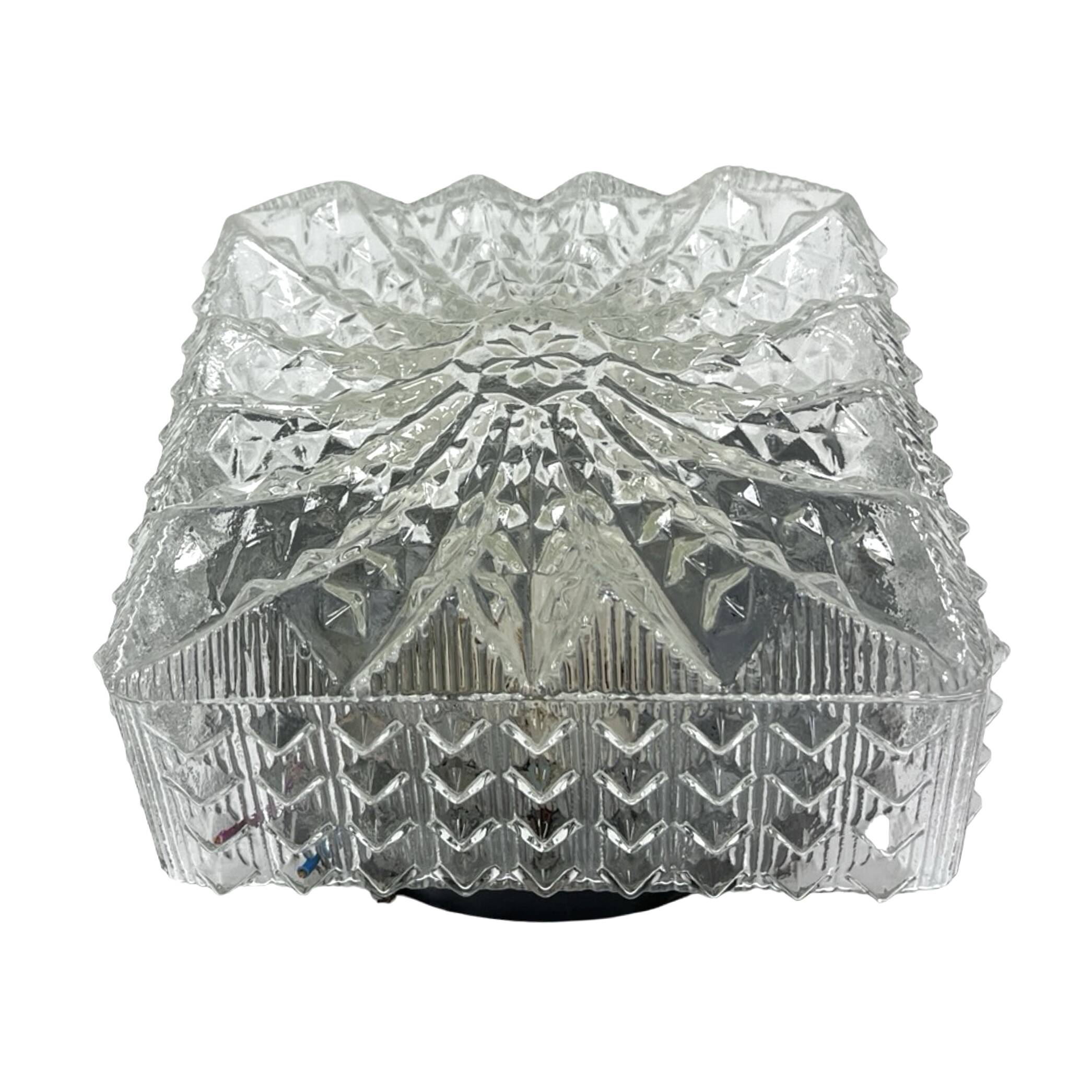 Hillebrand Leuchten ceiling/wall lamp – Model 65262, Germany, 1970s.