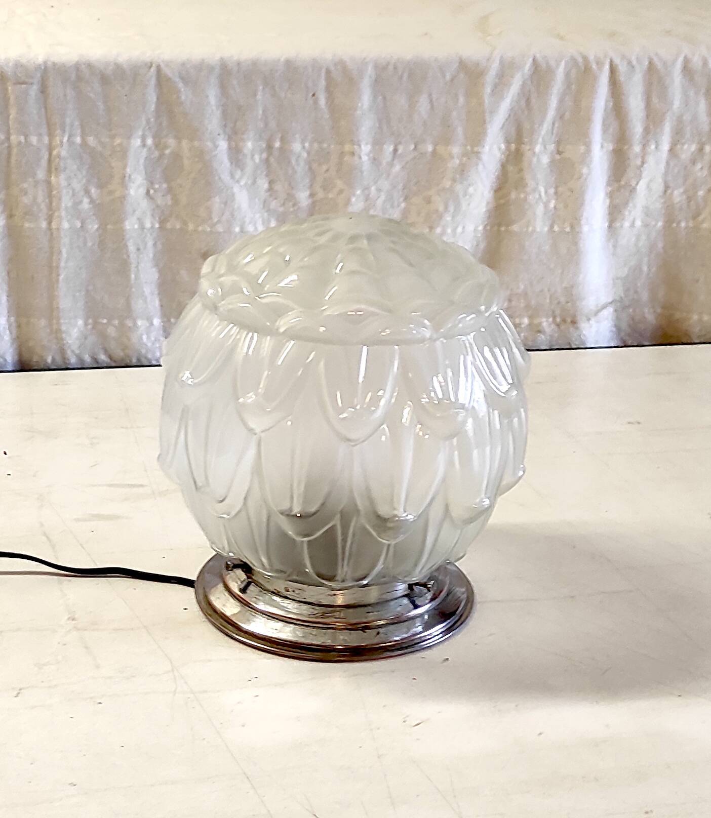 Plafonnier, lampe à poser de style Art déco en verre et aluminium, milieu XXème