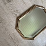Mirror bizeauté of modern style 47x66cm