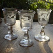 Set of 8 acid-engraved glass liquor glasses
