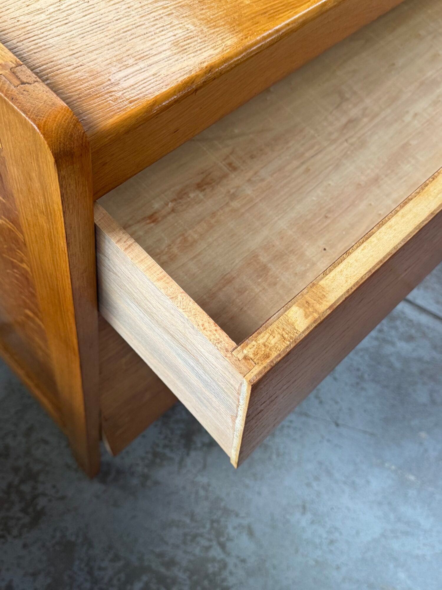 Scandinavian chest of drawers