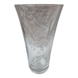 Engraved glass vase from 1980