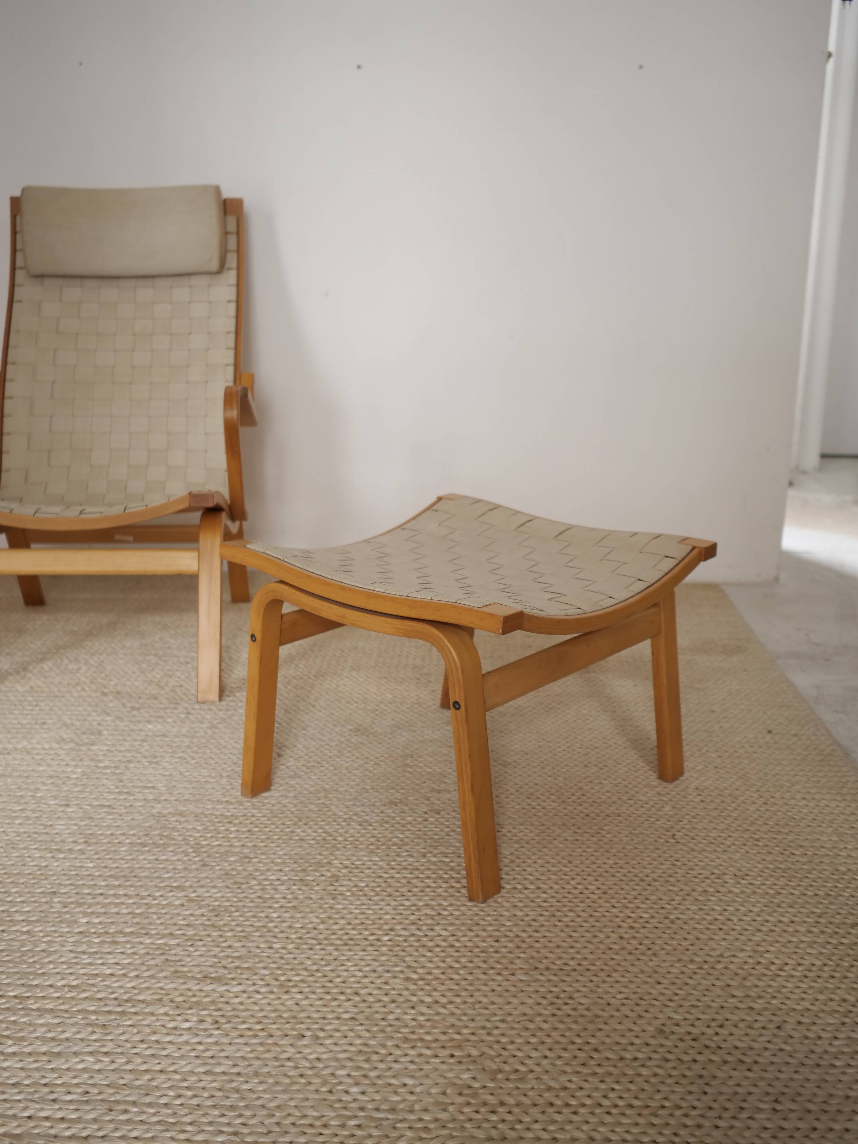 Fauteul Scandinave Finn Ostergaard avec ottoman