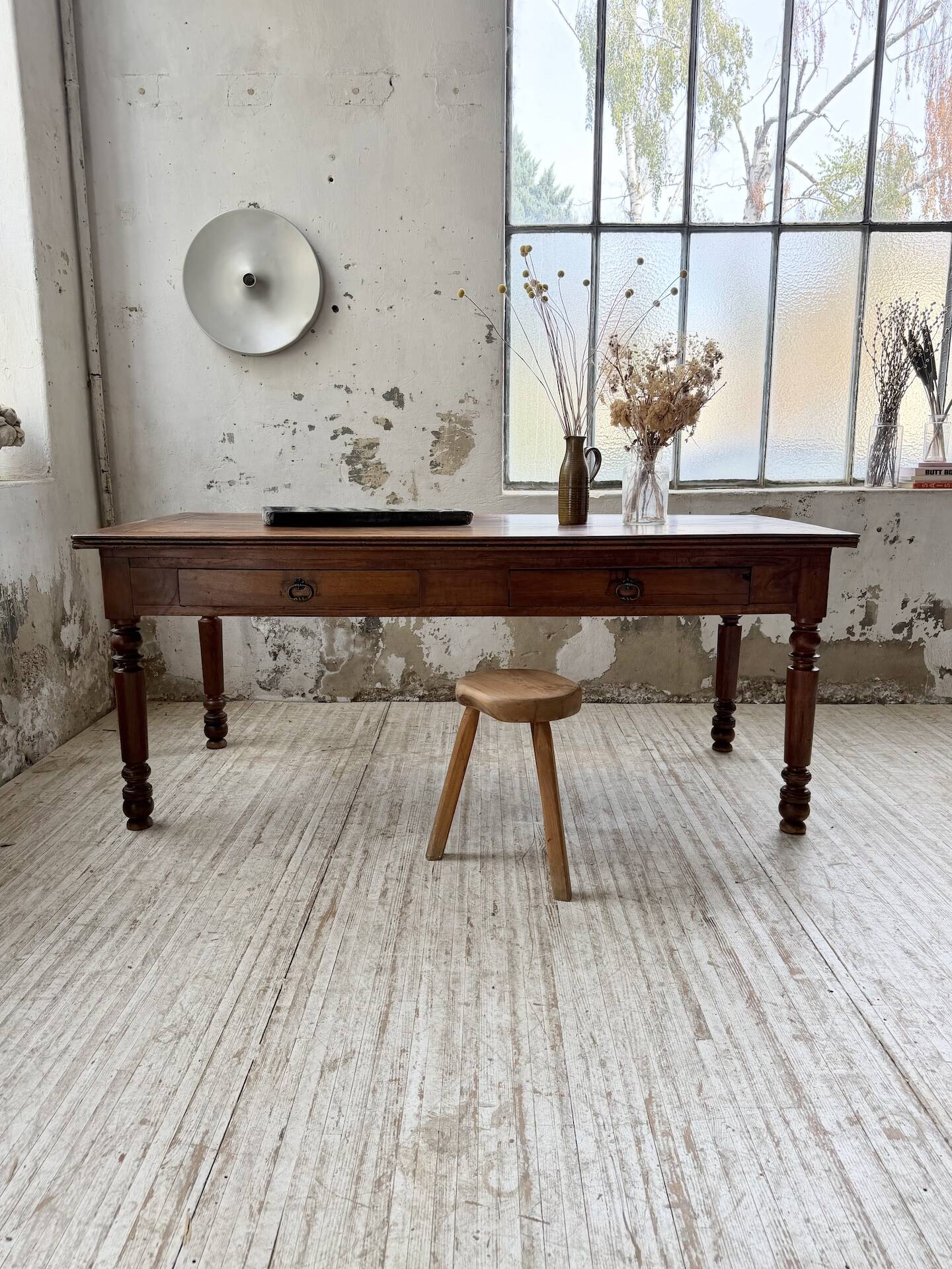 Table de ferme ou table de drapier noyer massif 1900