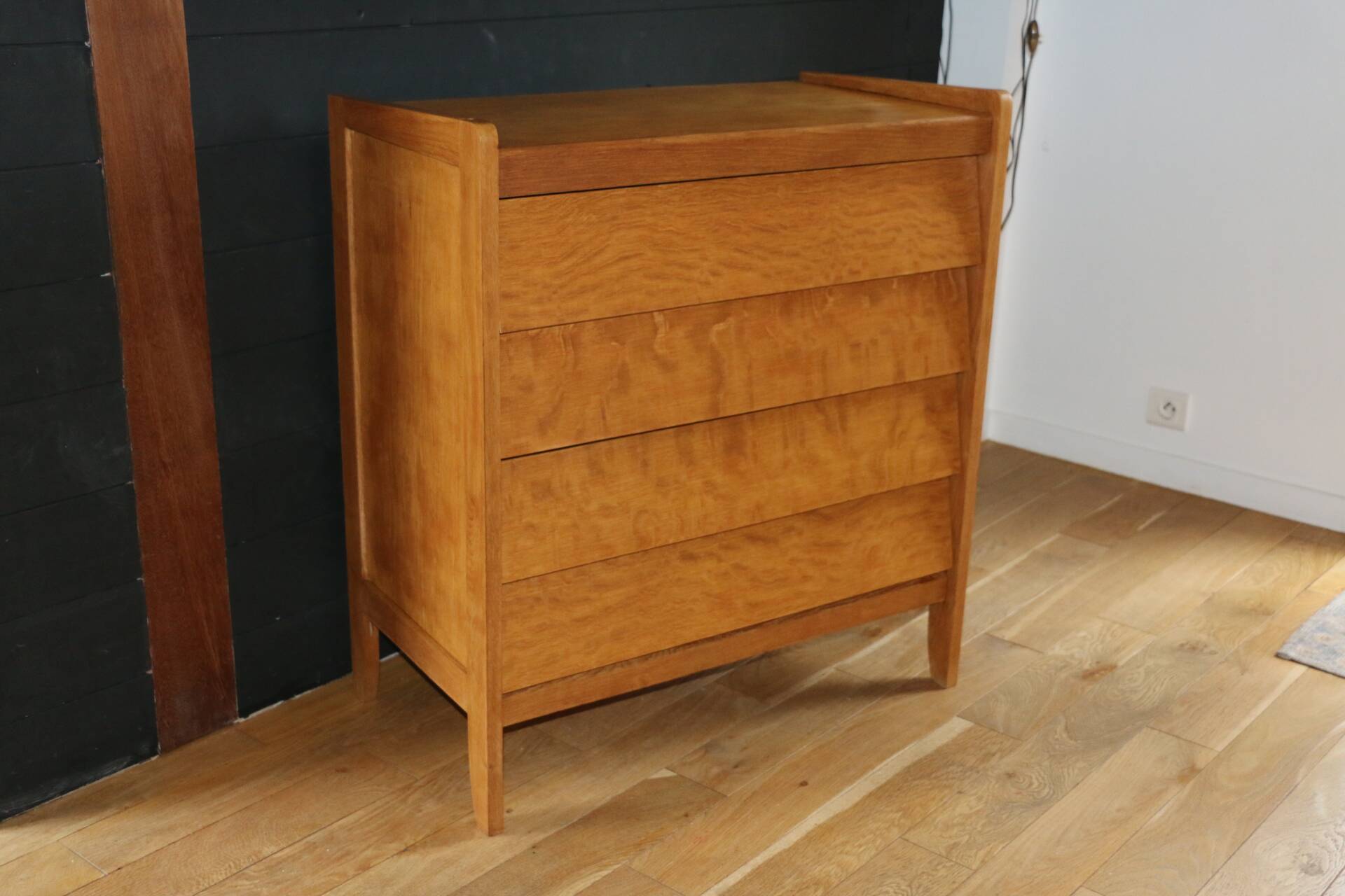 Chest of drawers with 4 drawers, light oak, 1960.