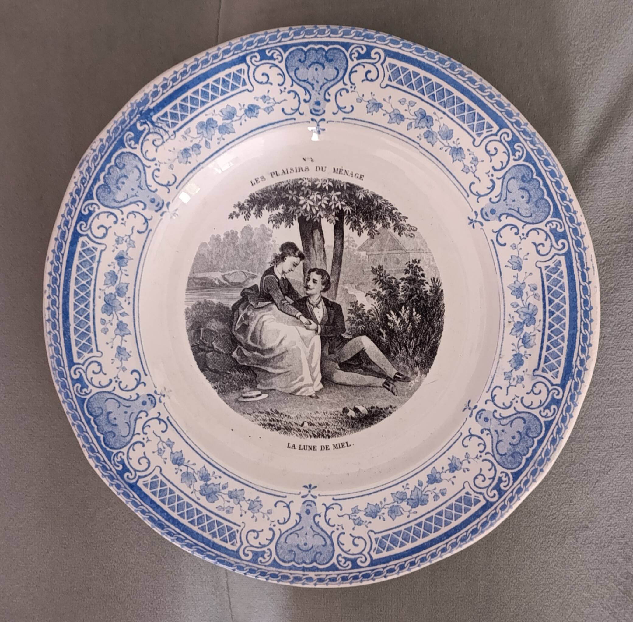 Set of 12 plates the pleasures of housekeeping
