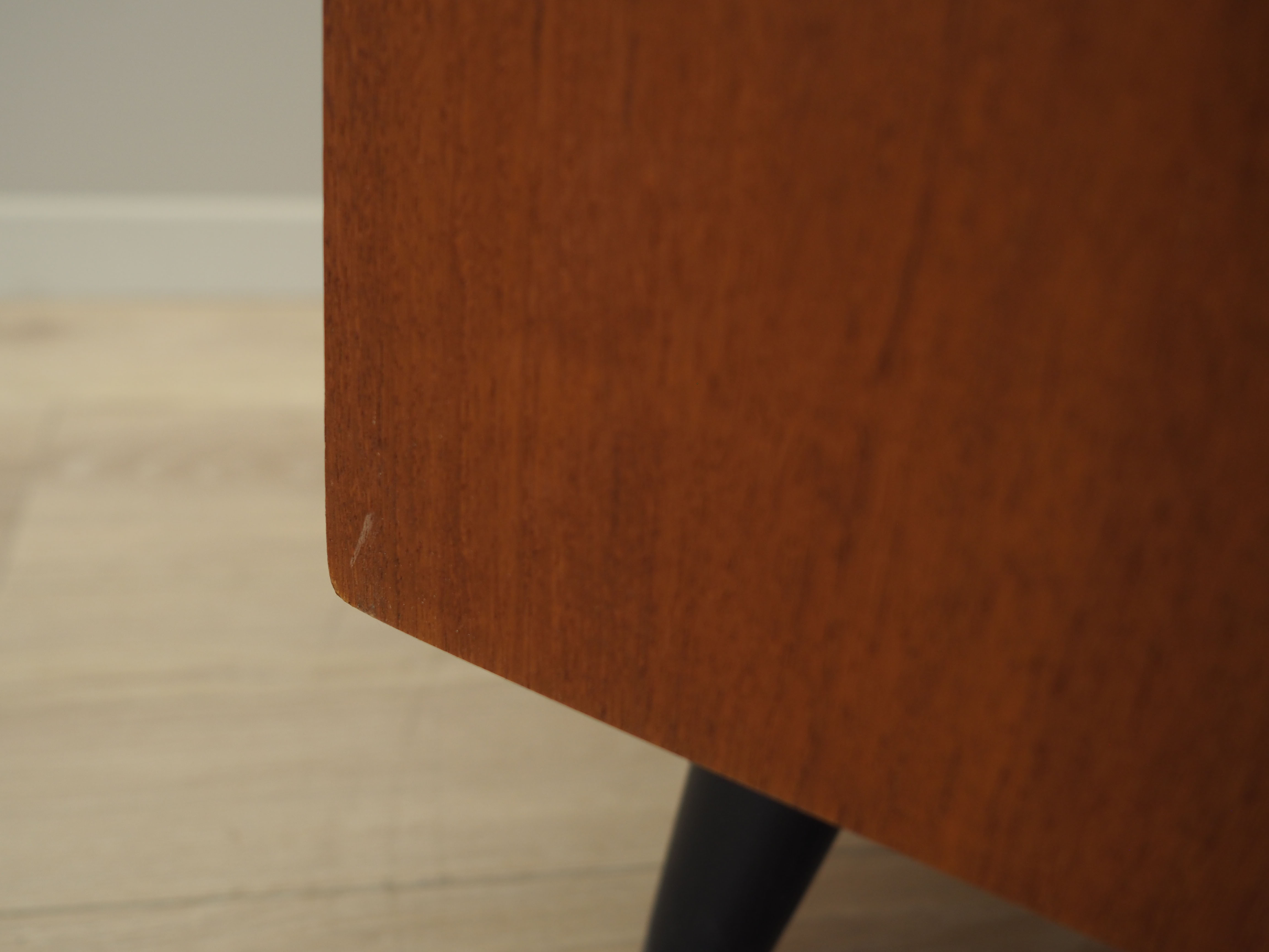 Buffet en teck, design danois, années 1970, production Danemark