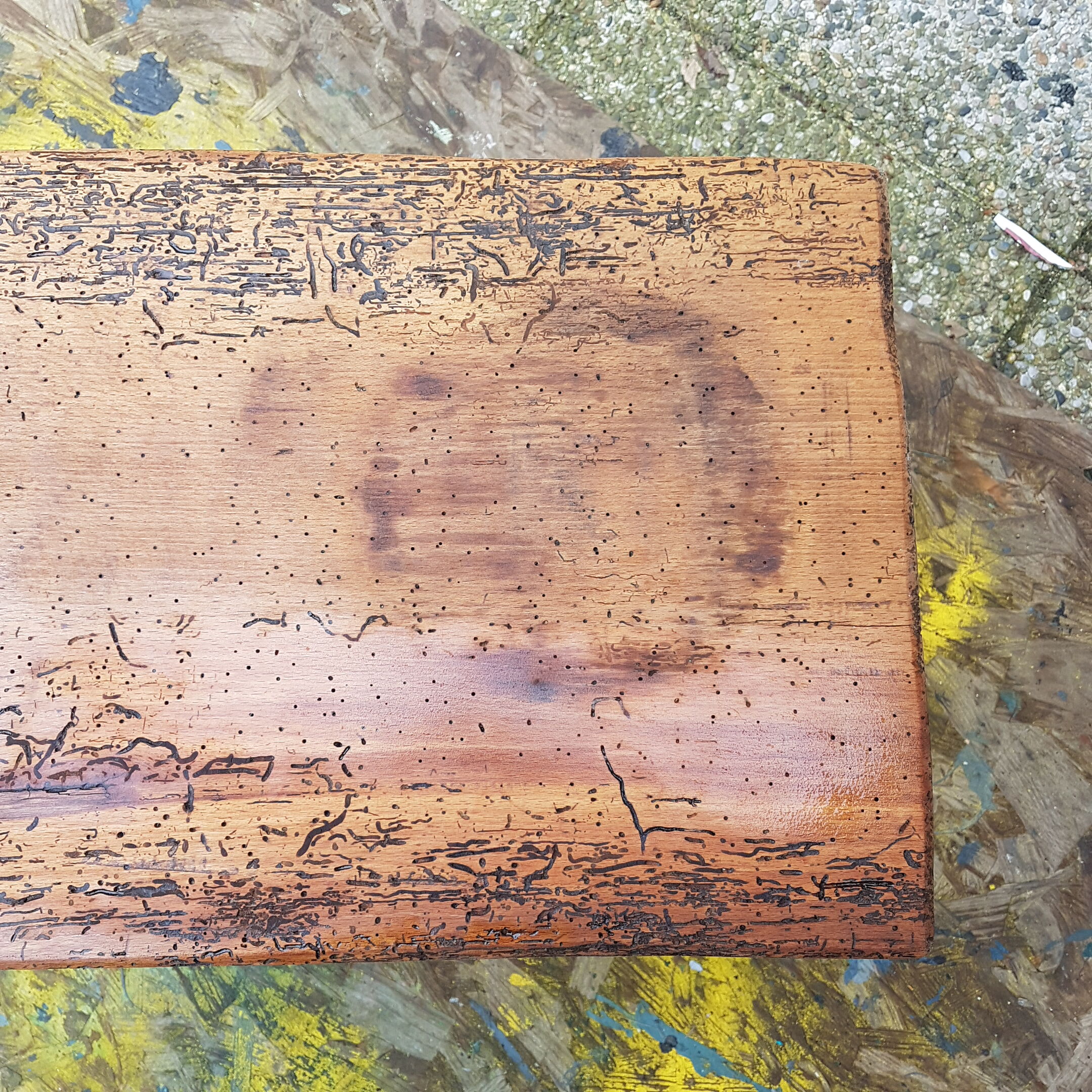 Wooden tripod table massif tripod