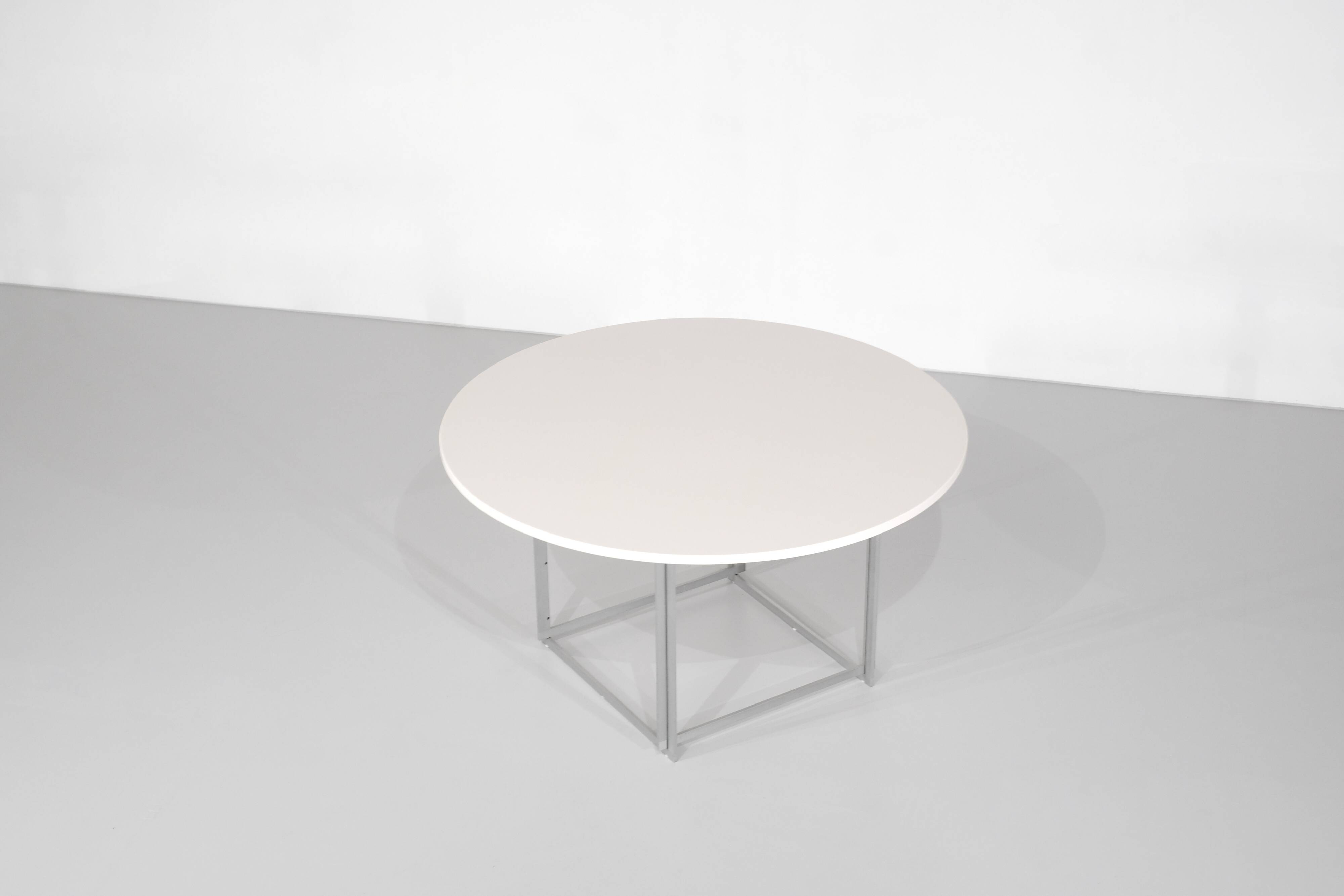 Table à manger " PK58 " conçue par Poul Kjaerholm pour Fritz Hansen