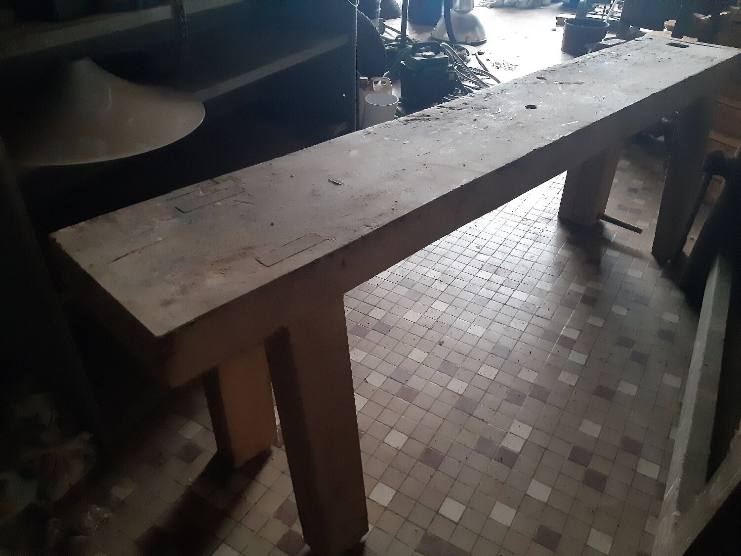 Carpenter's workbench