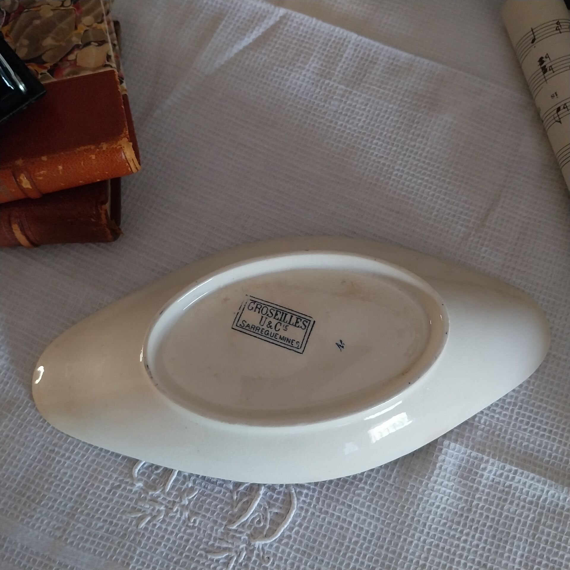 Old small ironstone dish Sarreguemines U&C