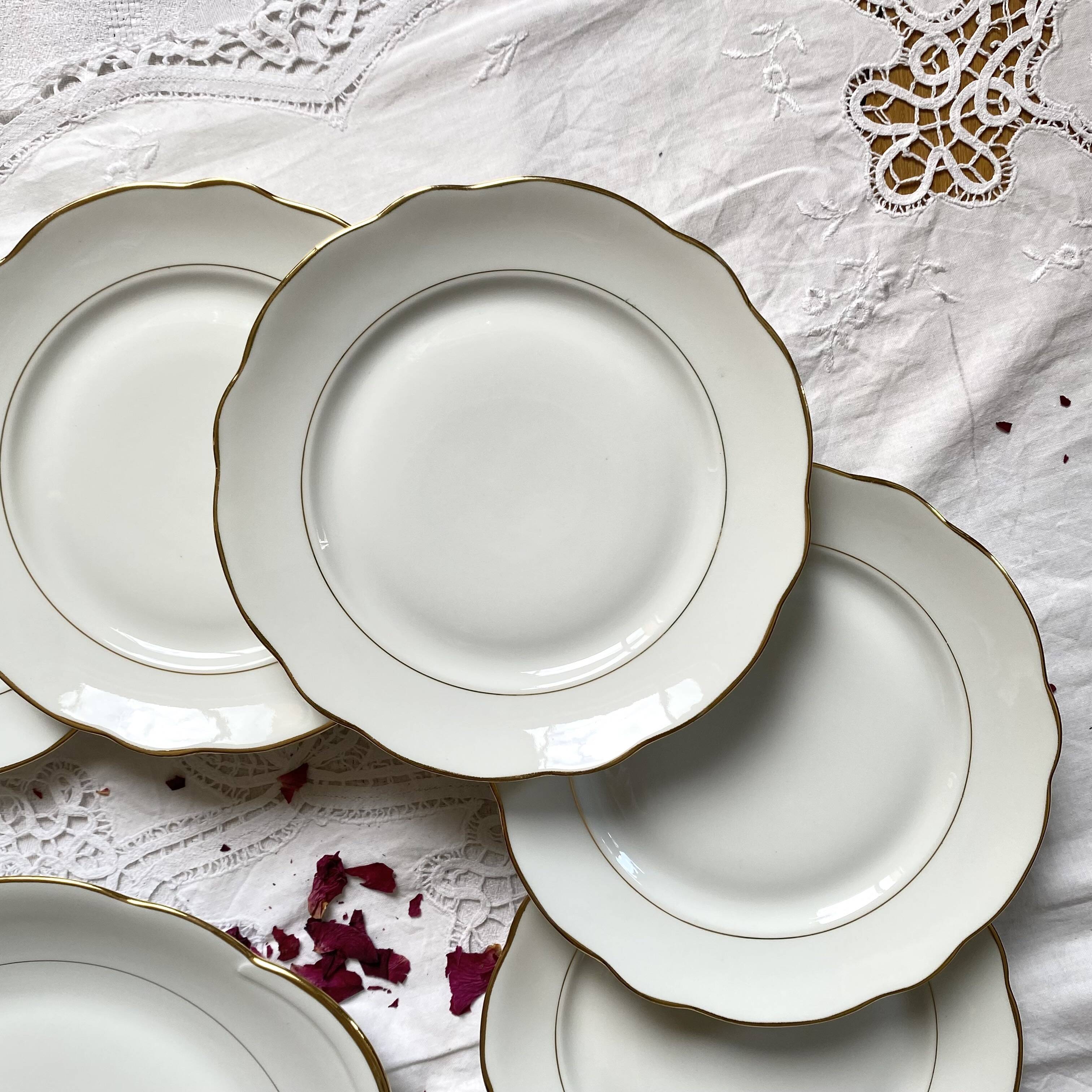 Service 6 anciennes assiettes dessert + plat dorure porcelaine de Sologne