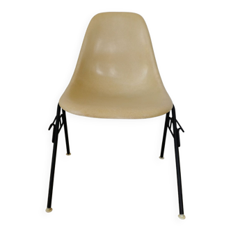 Chaise Eames en fibre de verre DSS, Herman Miller