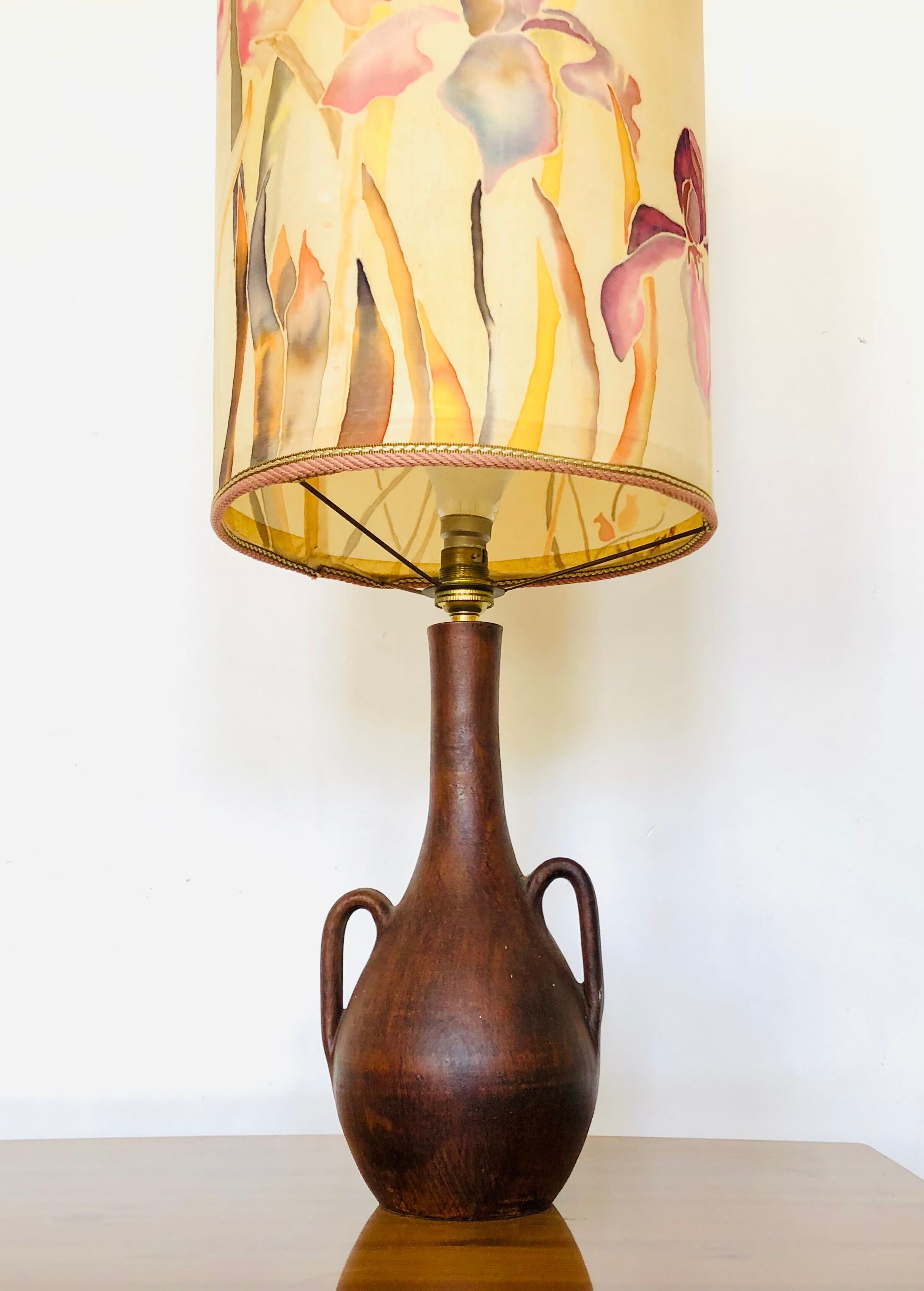 Vintage stoneware table lamp