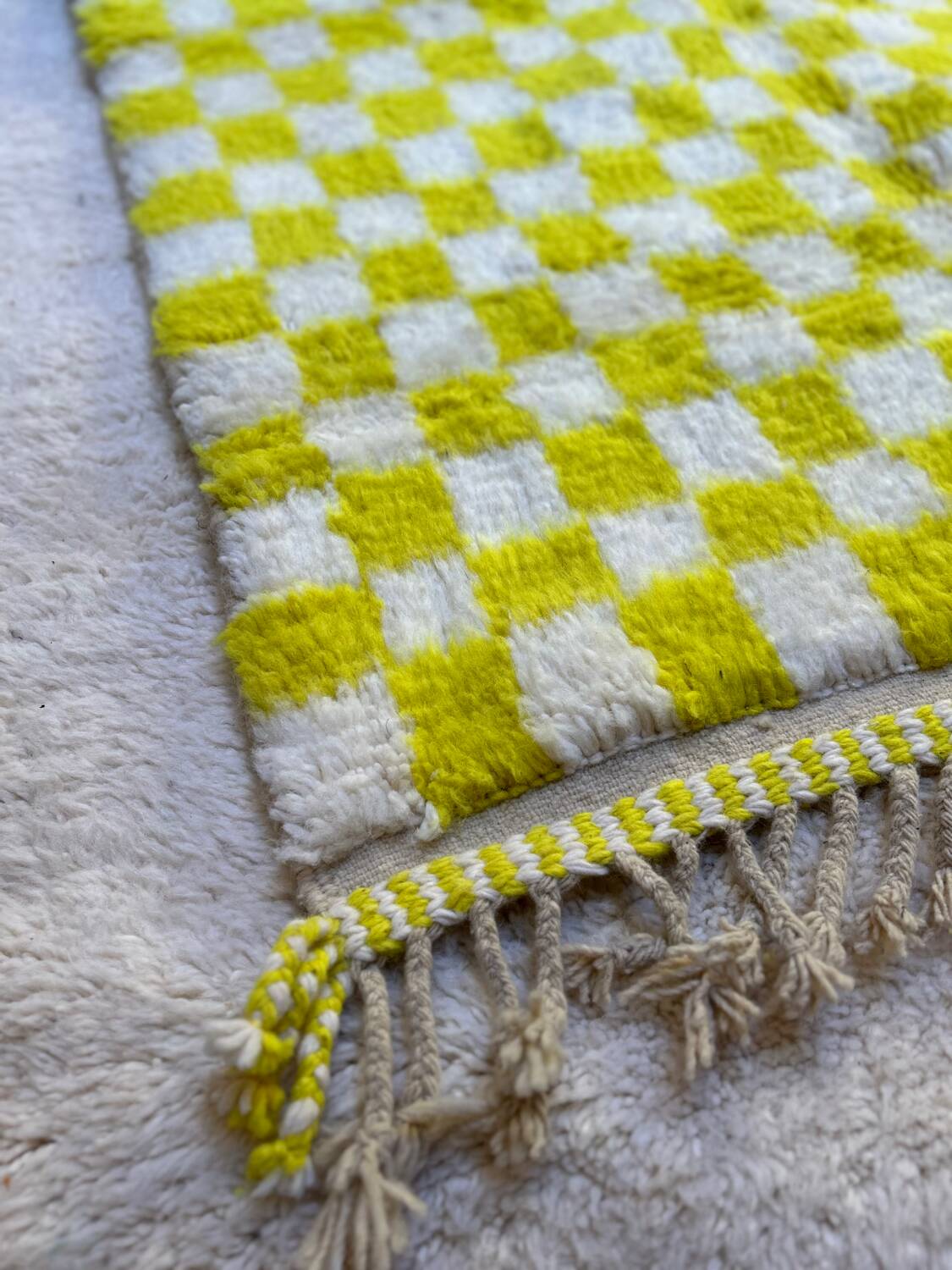 Yellowza checkerboard rug 182x132cm