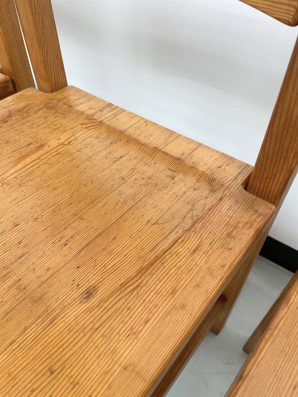Table pin et chaises « hongisto » Ilmari Tapiovaara