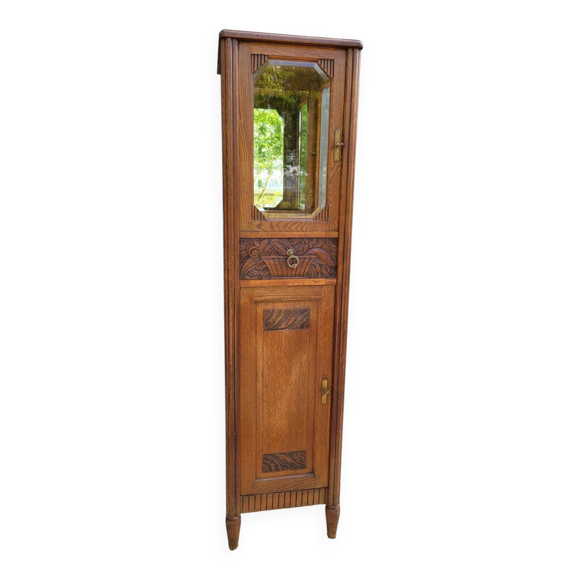 Art Deco display column for jewellery and accessories