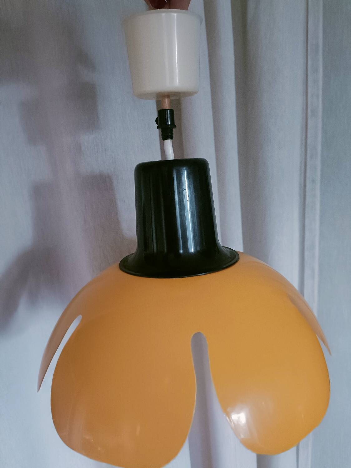 Vintage yellow flower chandelier