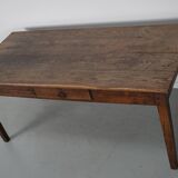 Table de salle à manger de ferme rustique française du 19ème siècle en chêne antique