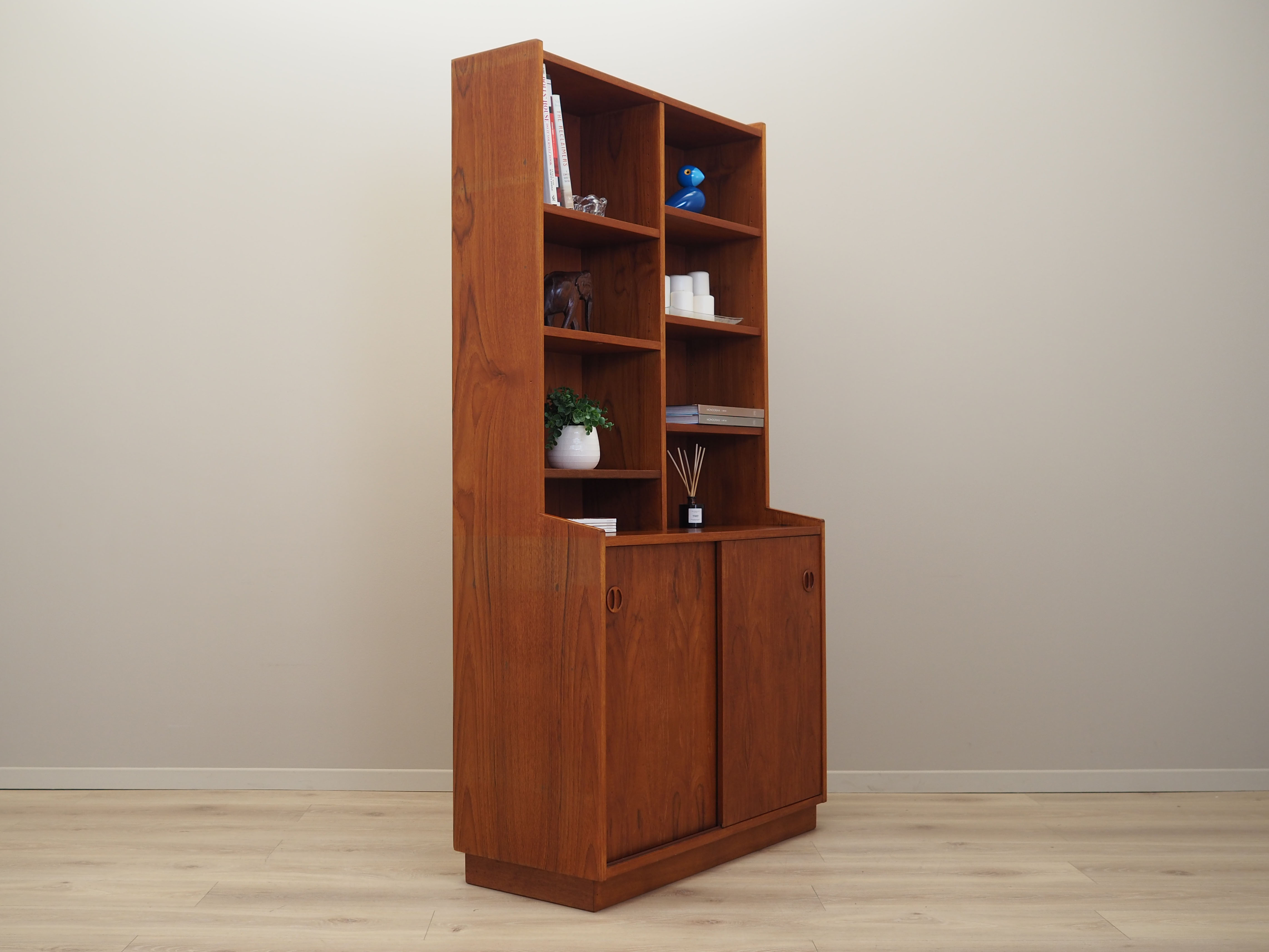Teak bookcase, Danish design, 1970s, production: Denmark