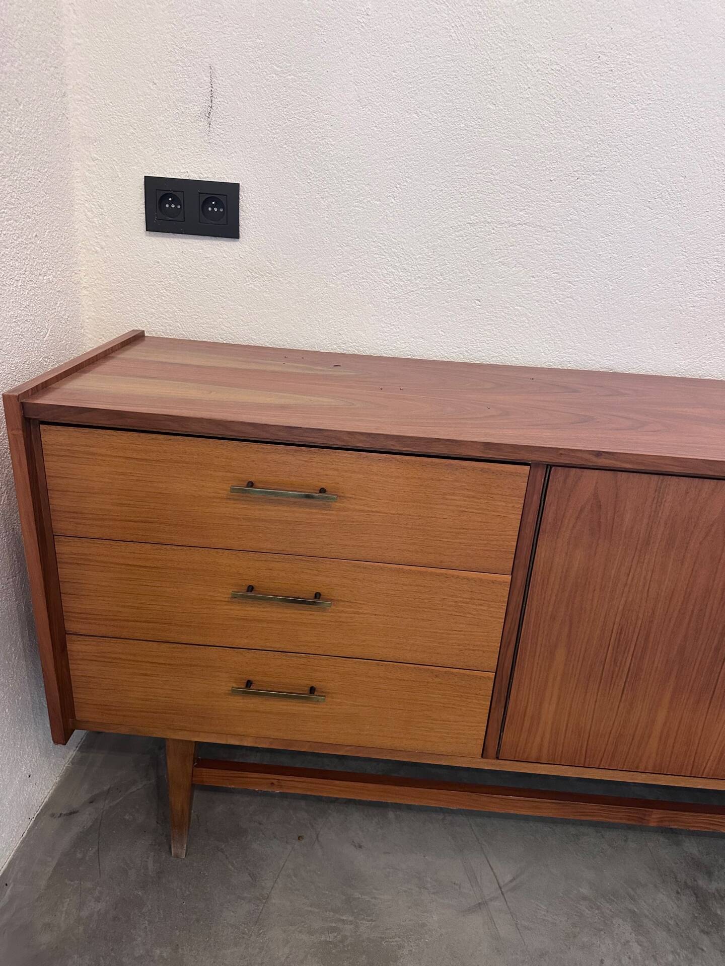Scandinavian enfilade