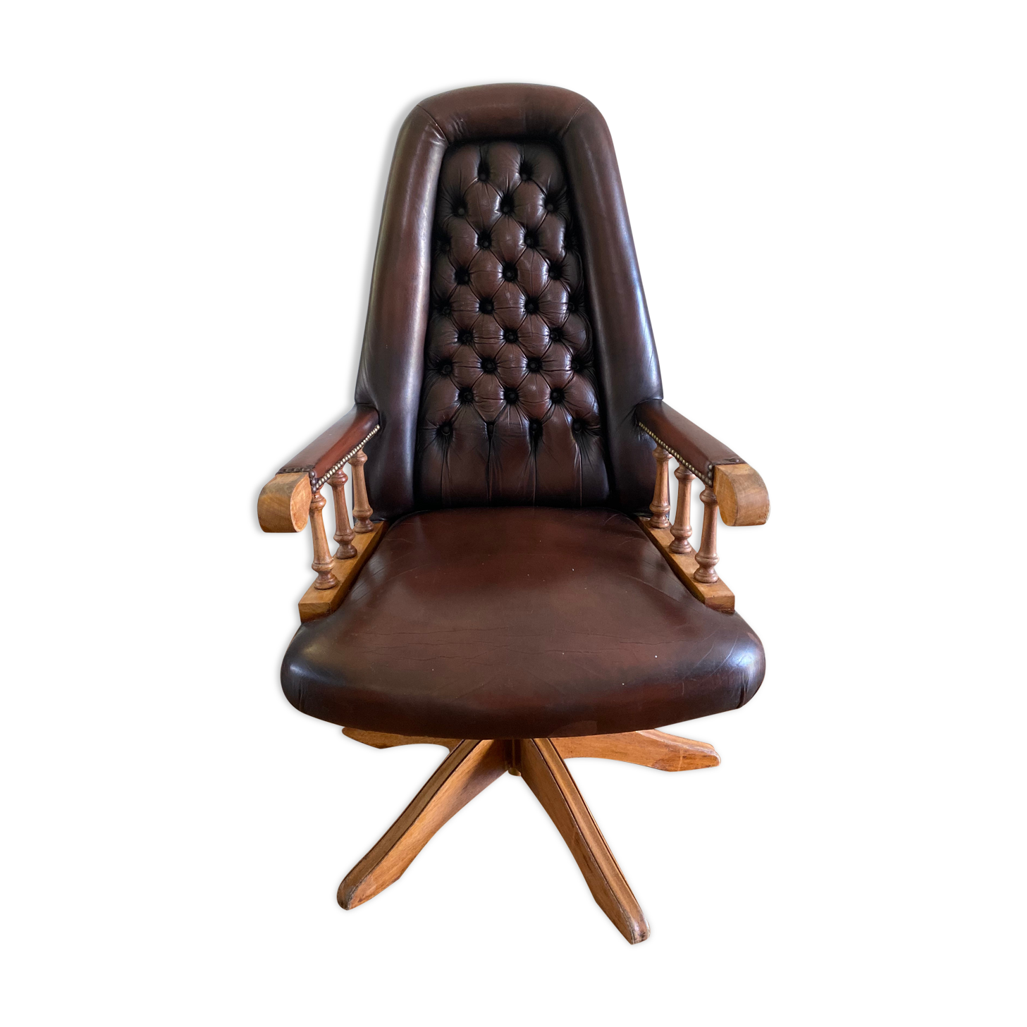 Chesterfield leather office chair