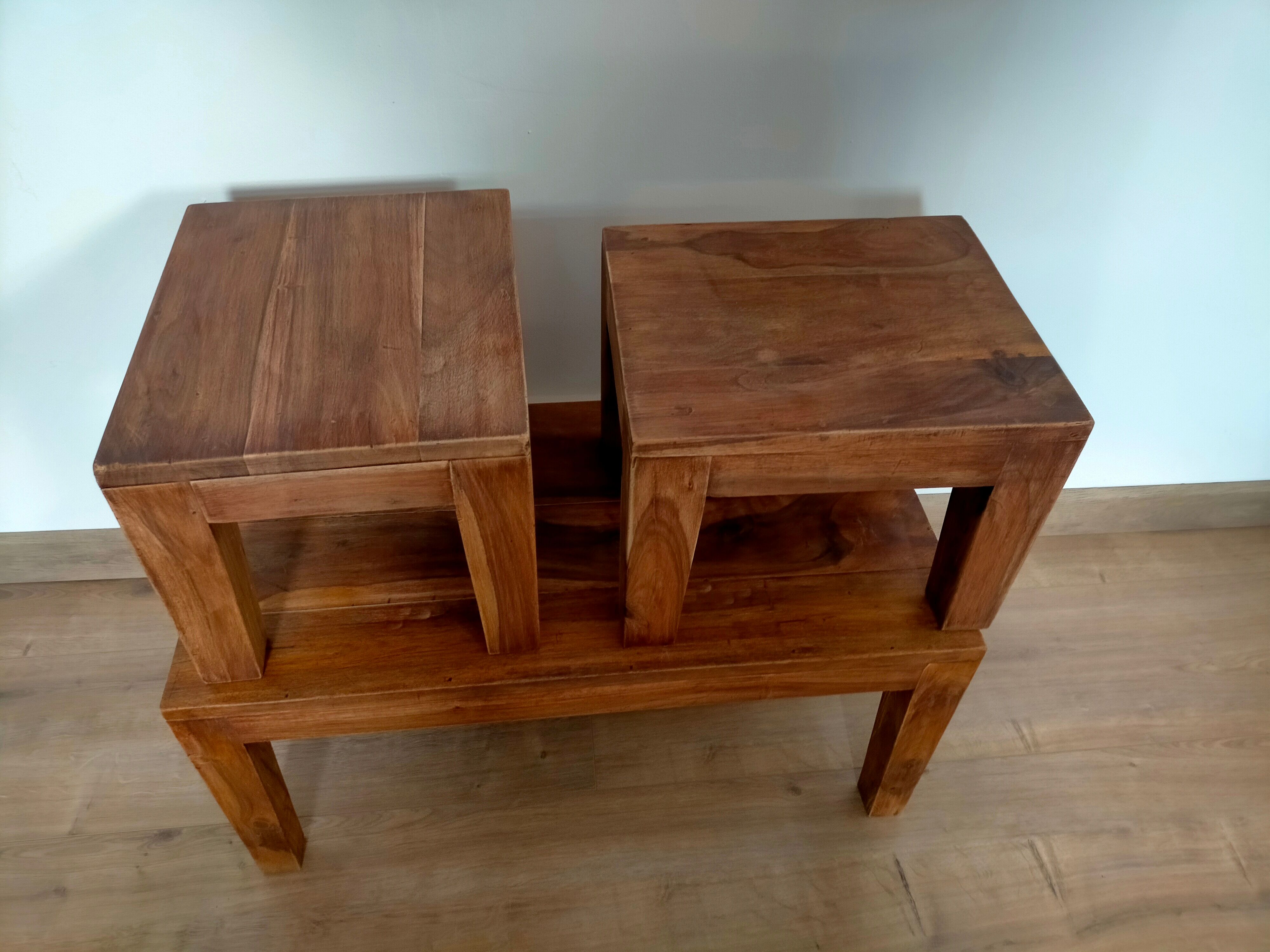 Trundle tables