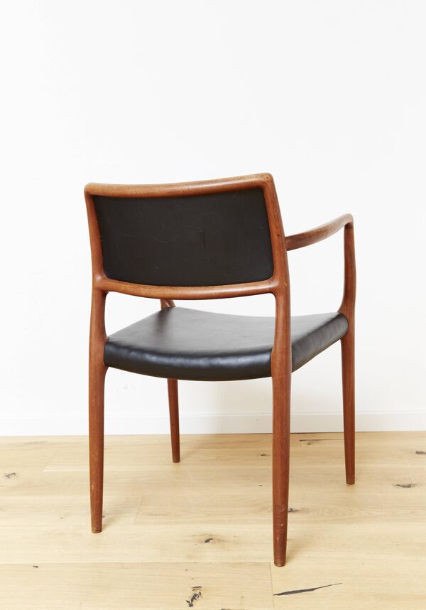 Chaise Niels Otto Møller n°65 pour JL Møller