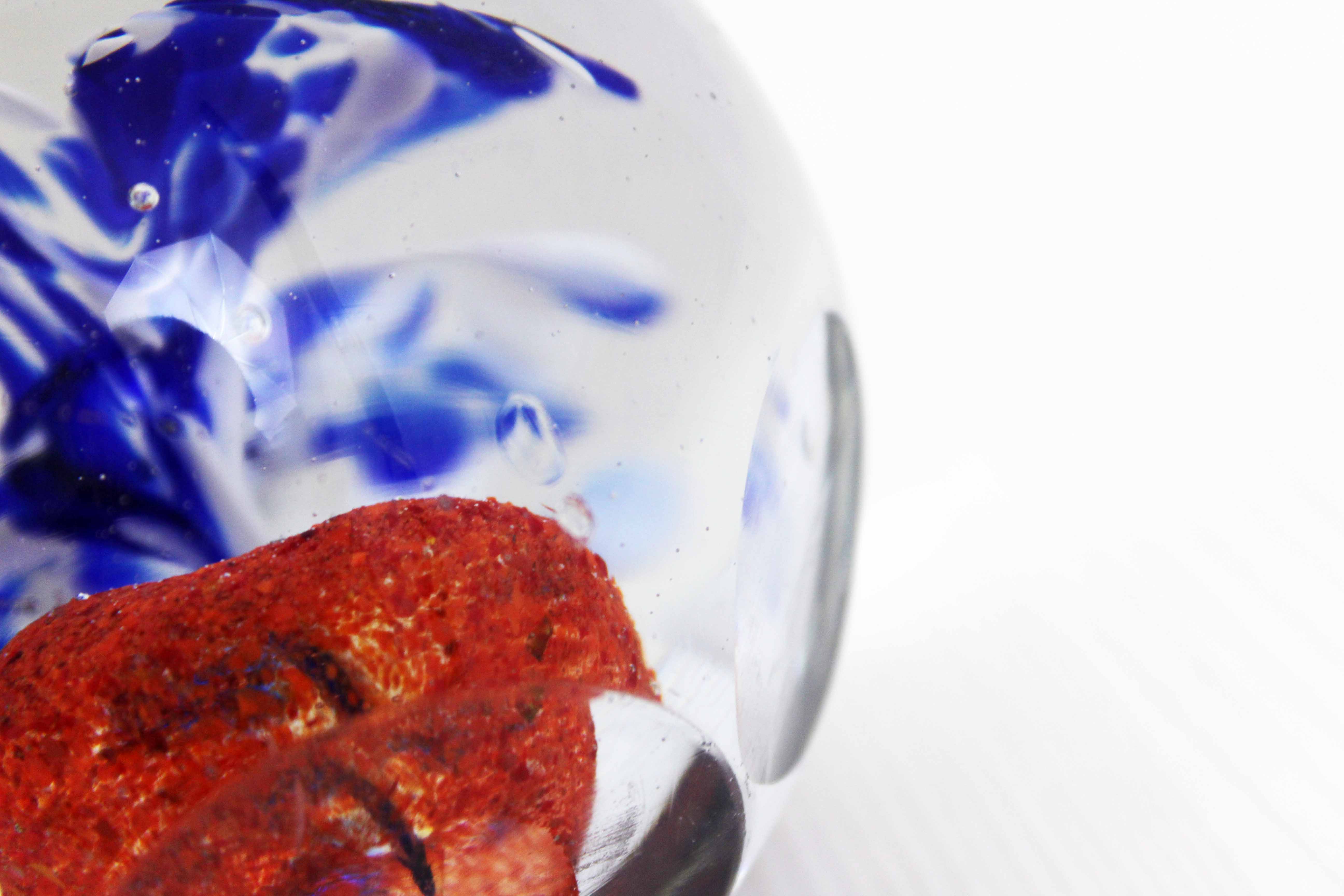 Glass parchment paper press